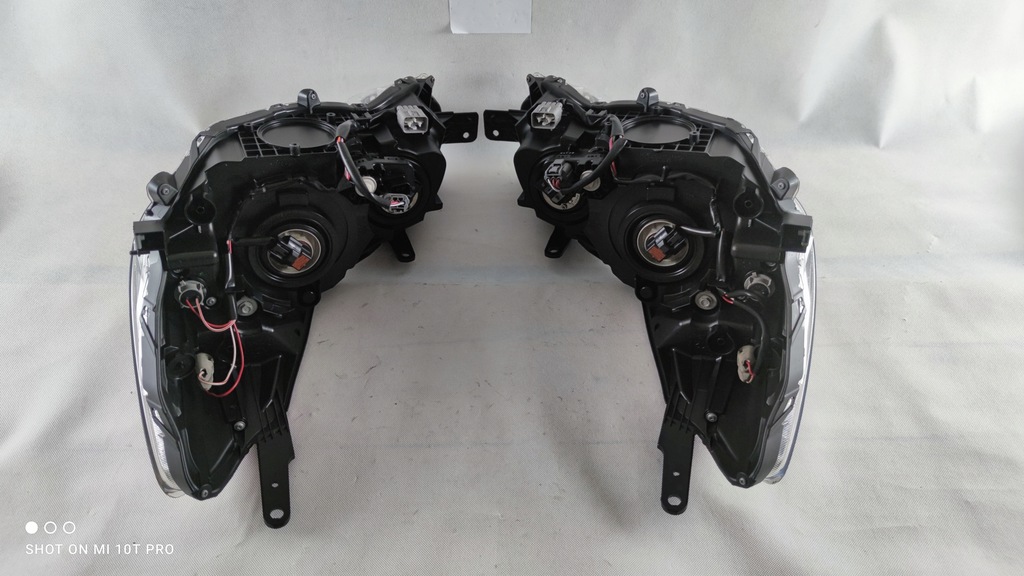 фото №13, Subaru xv фара лівий правий лампа комплект