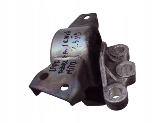 фото №1, Кронштейн подушка двигуна alfa romeo mito