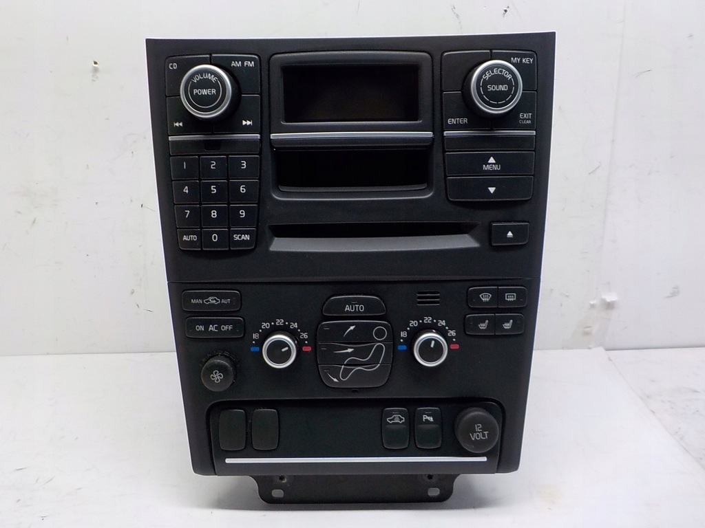 фото №1, Volvo xc90 i радио чейнджер панель 30752420 30775676