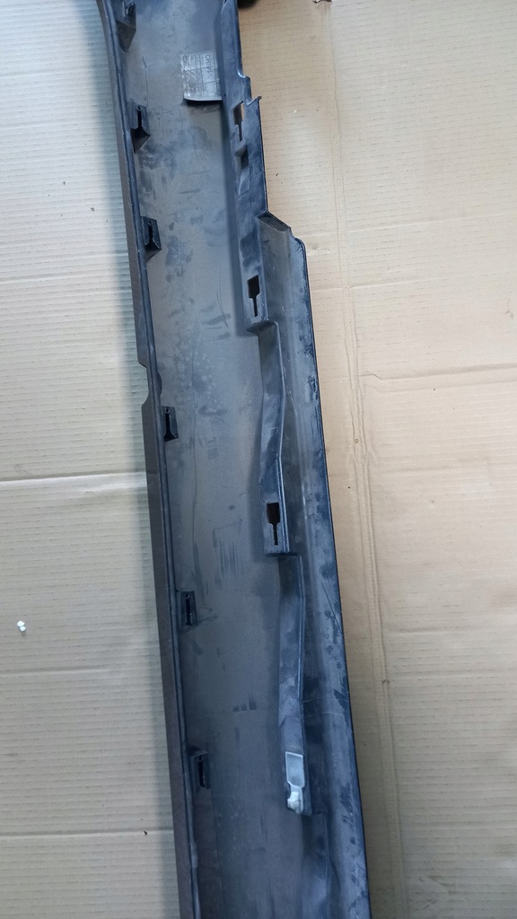 фото №11, Молдинг поріг права 31265847 volvo v40 ii 12-