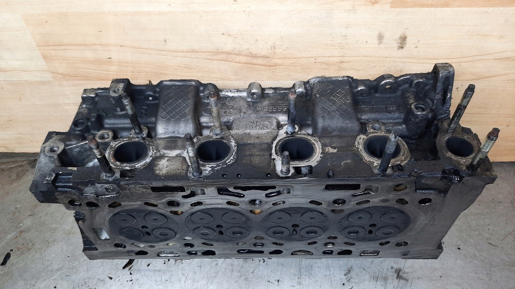 фото №4, Головка silnika9655911480 volvo s40 ii v50 1.6 hdi