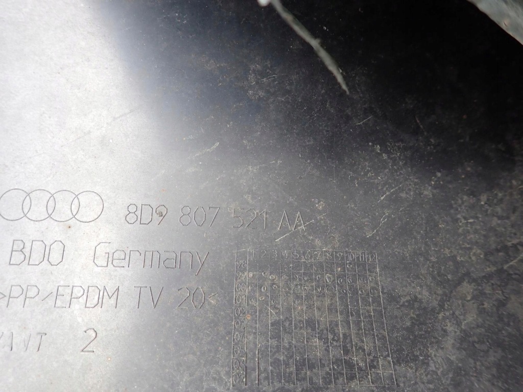 фото №15, Audi a4 b5 kombi lift 99-01 бампер задня задній