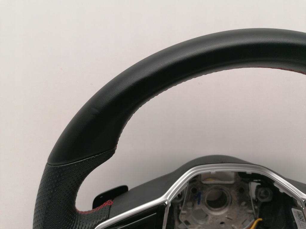 фото №9, Vw golf viii 8 gti воздуховод кожа оригинал 2019-