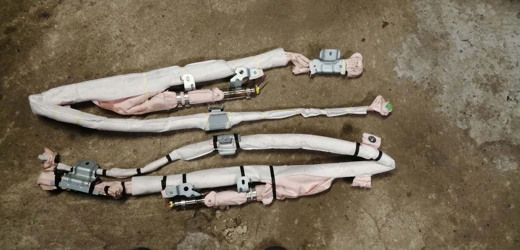 фото №1, Mazda 2 dj 15- шторка безпеки права