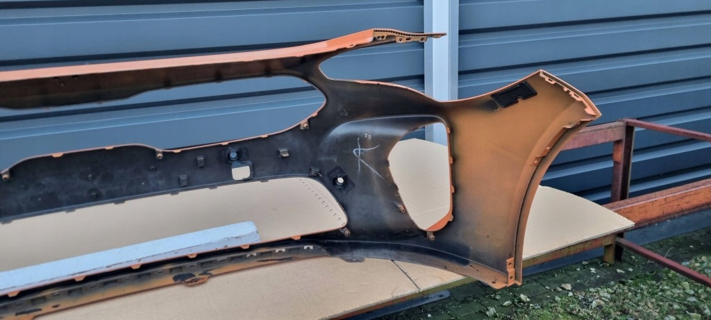 Купити Kia stinger 2017- бампер перед оригінал g117