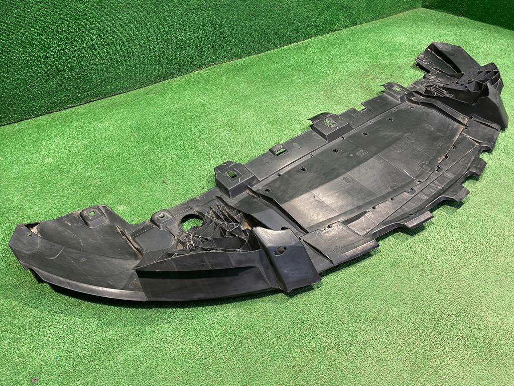 фото №11, Mercedes a-klasa w176 amg плита защита pod бампер a1768850136