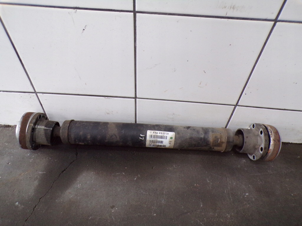 фото №1, Wał привідний перед mercedes w164 ml w251