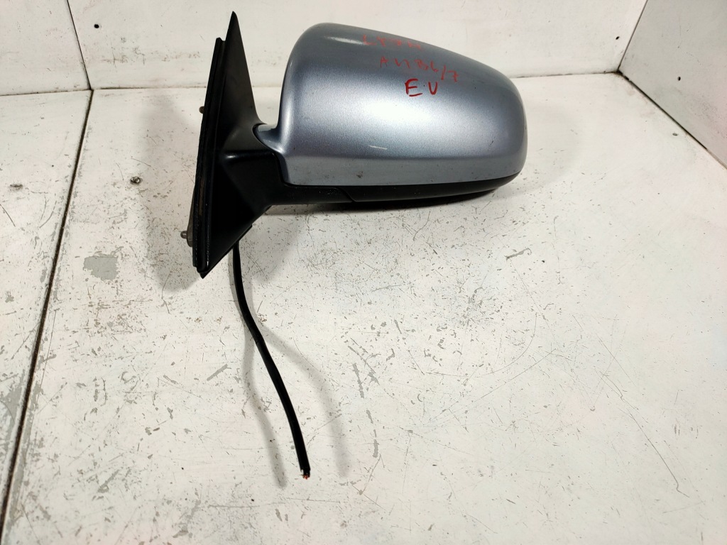 фото №1, Зеркало левая audi a4 b6 b7 5pin ly7h