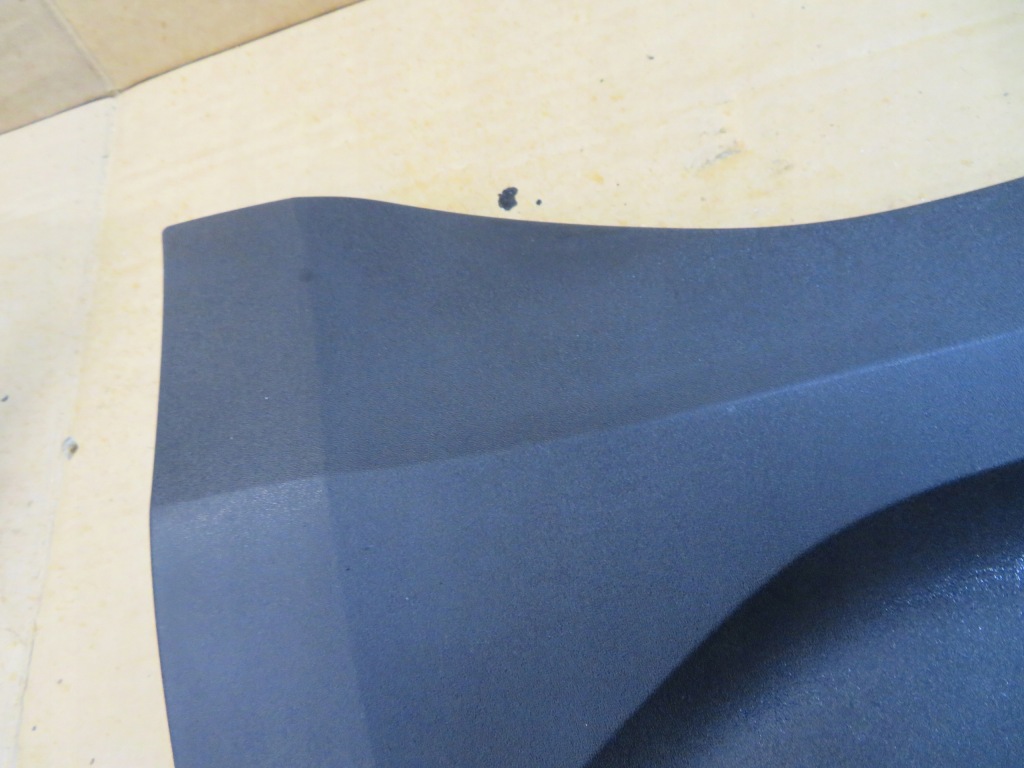 фото №4, Volvo xc40 молдинг дверь правый задняя