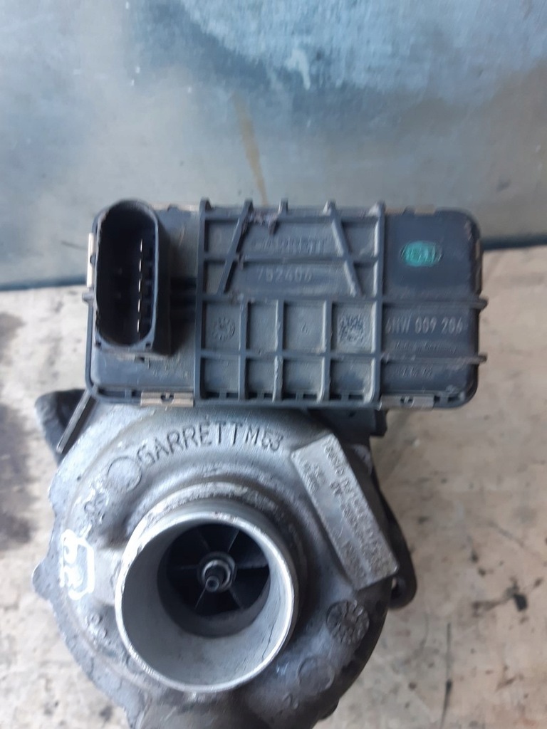 фото №5, Турбонагнетатель 2.7d jaguar xf 6r81-6k682-ad