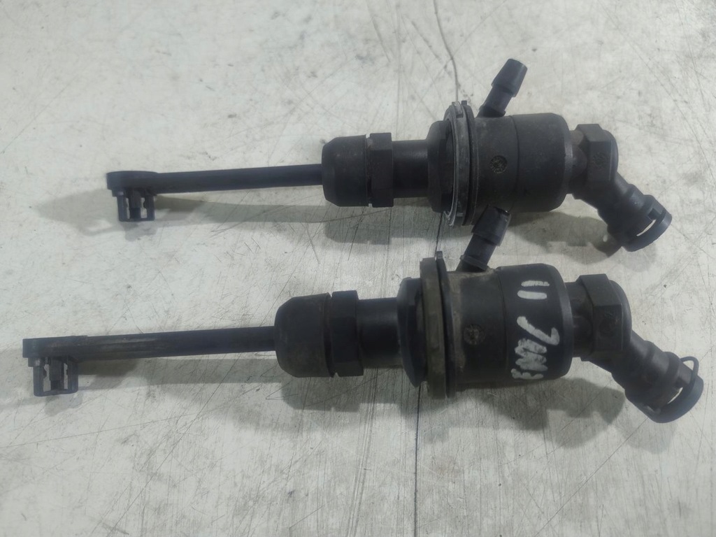 фото №2, Помпа сцепления renault megane ii scenic ii 1.9 dci 8200151784