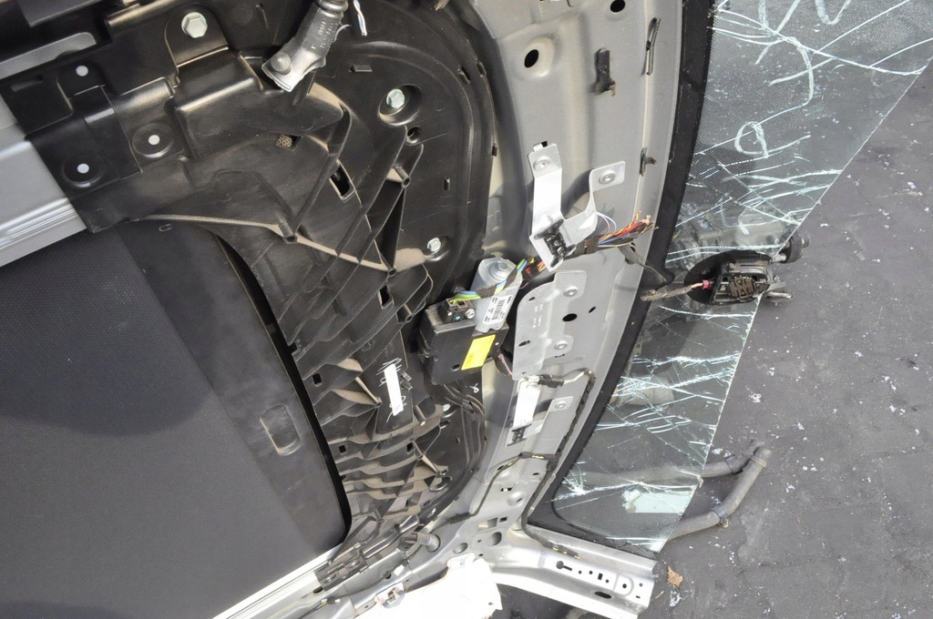 фото №12, Mini f56 дах панорама люк дах панорамний