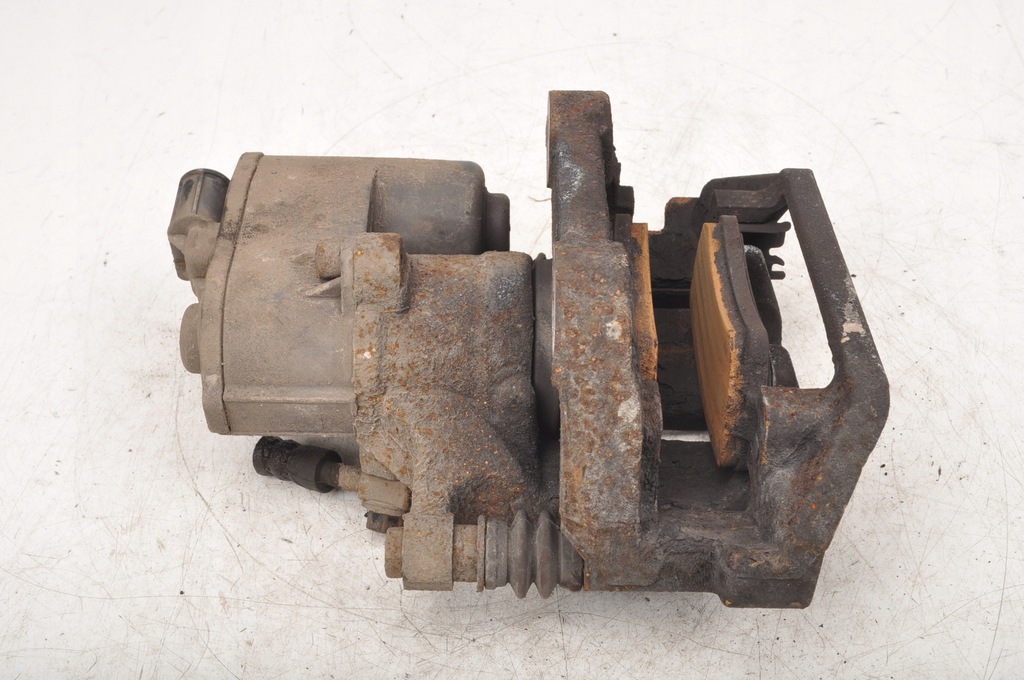 фото №5, Volvo xc60 i супорт гальмівний лівий задня lift 16r