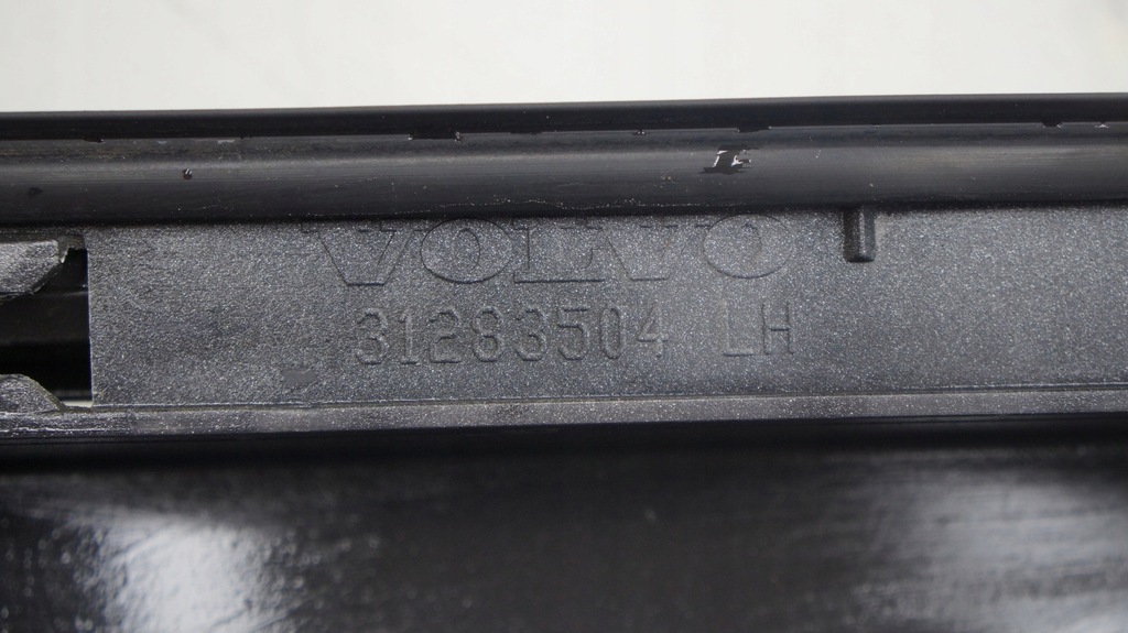 фото №5, Volvo s40 ii молдинг порог левая 31283504