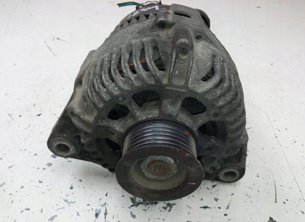 Генератор bmw 316i с Разборки