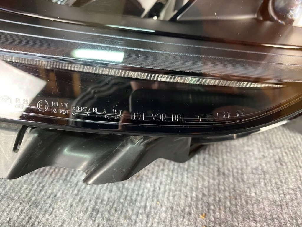 Фара фара передняя левая - tesla model 3 / y full led 17- Киев