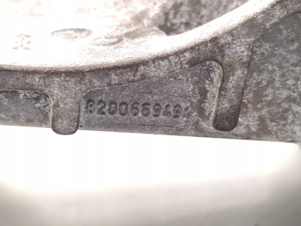 Nissan juke кронштейн генератора 1.5 dci дизель 81kw 110 hp 820066949 Недорого