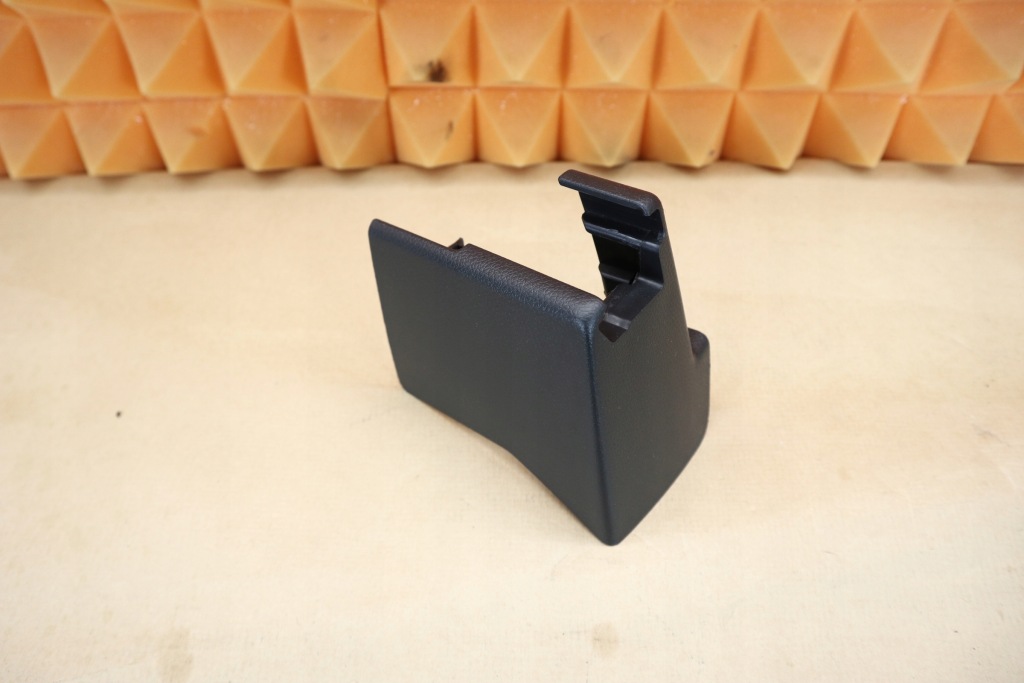 фото №1, Mercedes w246 захист рейки сидіння правого