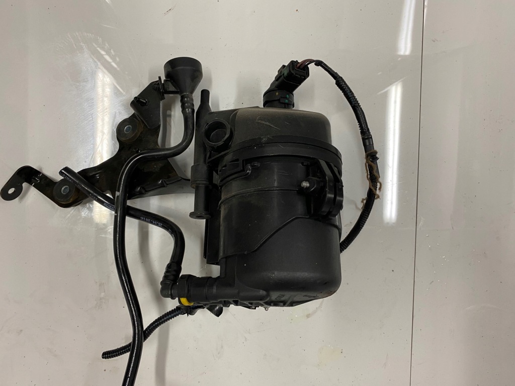 фото №1, Фільтр пального jaguar f-pace xe xf 2.0 gx739b072ad