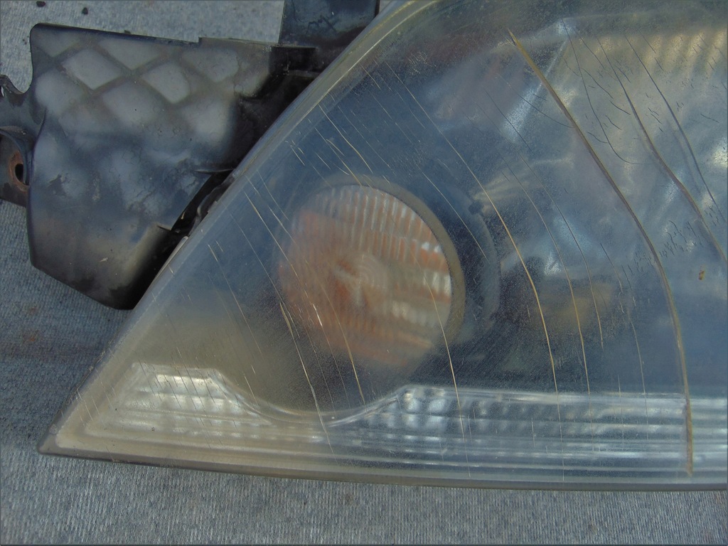 фото №9, Лампа левая левый перед передняя mitsubishi outlander 1 i 03- eu