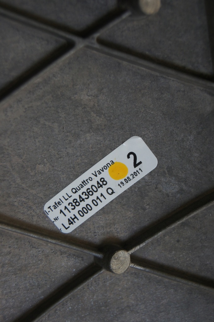 фото №9, Audi a8 d4 захист dekor панелі приладової панелі l4h000011 4h1857212