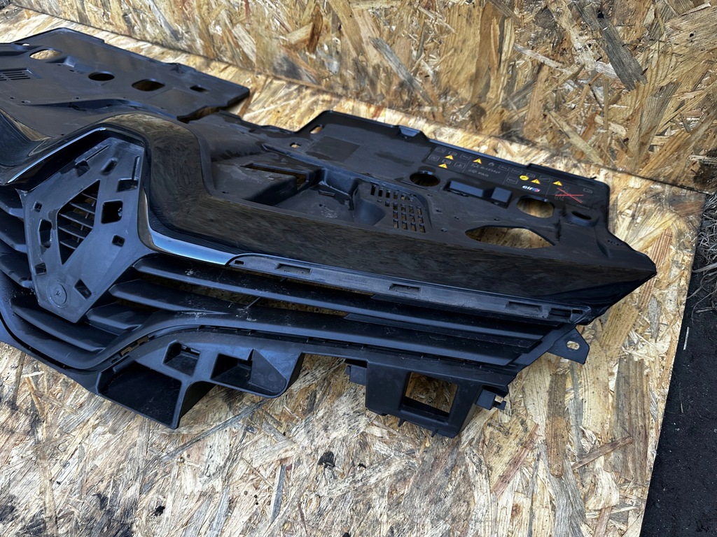 фото №2, Решітка радіатора решітка радіатора renault clio iv 622562901r