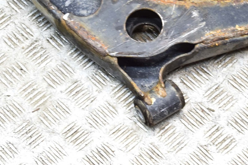 фото №7, Mitsubishi asx ga передні ліва нижні важіль 4013a281 1.80 дизель 110kw 2011