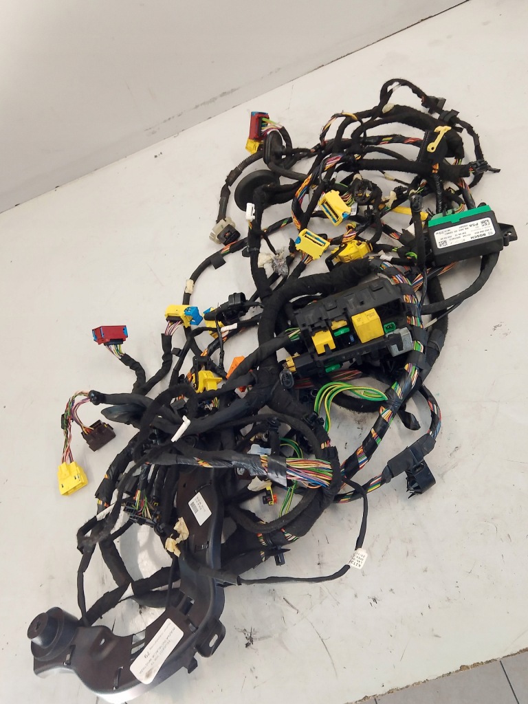 фото №1, Peugeot 308 t9 жгут электропроводка салона