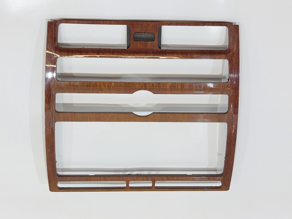 фото №1, Рамка радіо консолі vw phaeton 3d0035122a