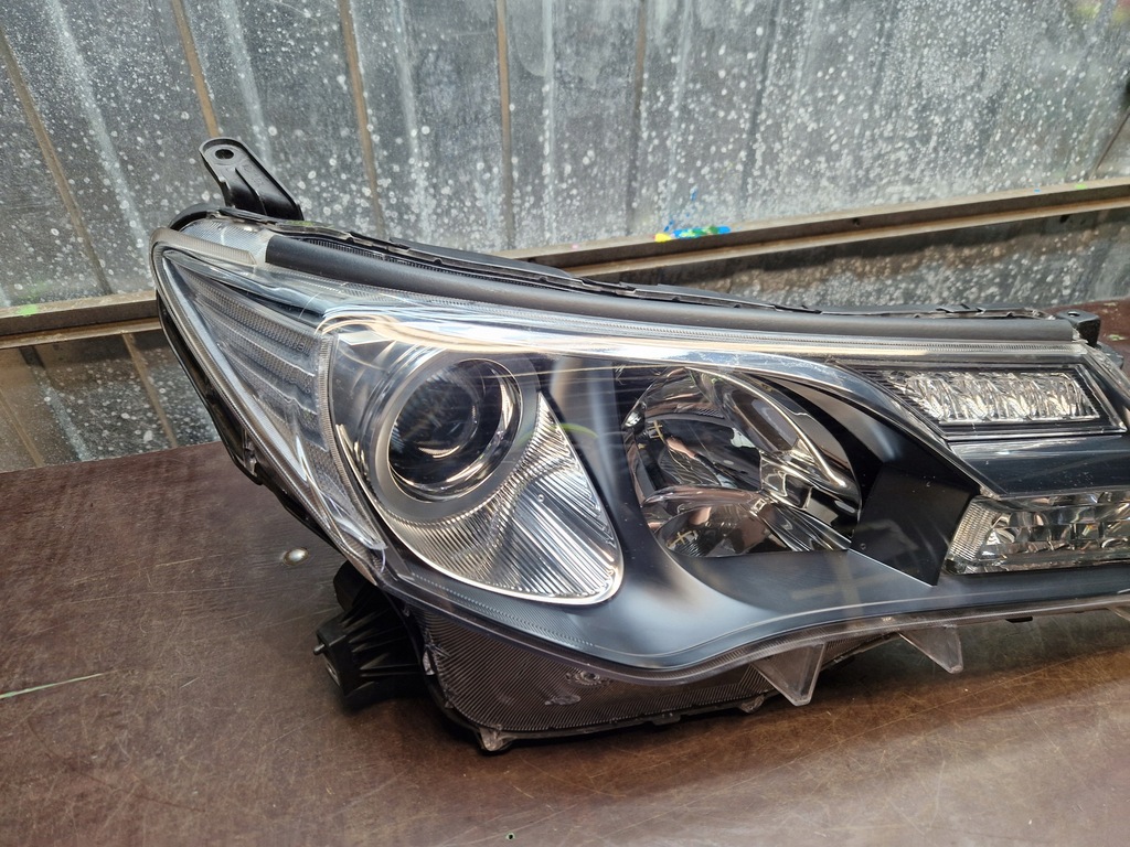 фото №9, Toyota rav4 iv лампа перед ліва права