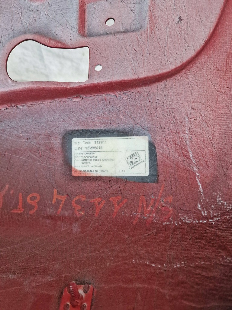 фото №12, Ferrari 488 pista бампер карбон дифузор