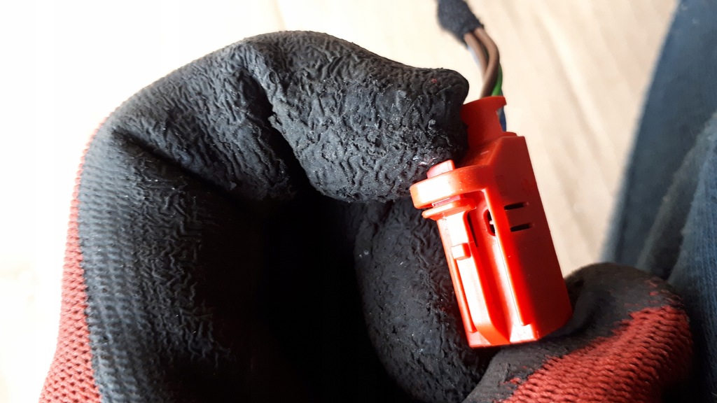 фото №7, S6 c7 4g a6 штекер колодка 4d0971636b a7 4g s7