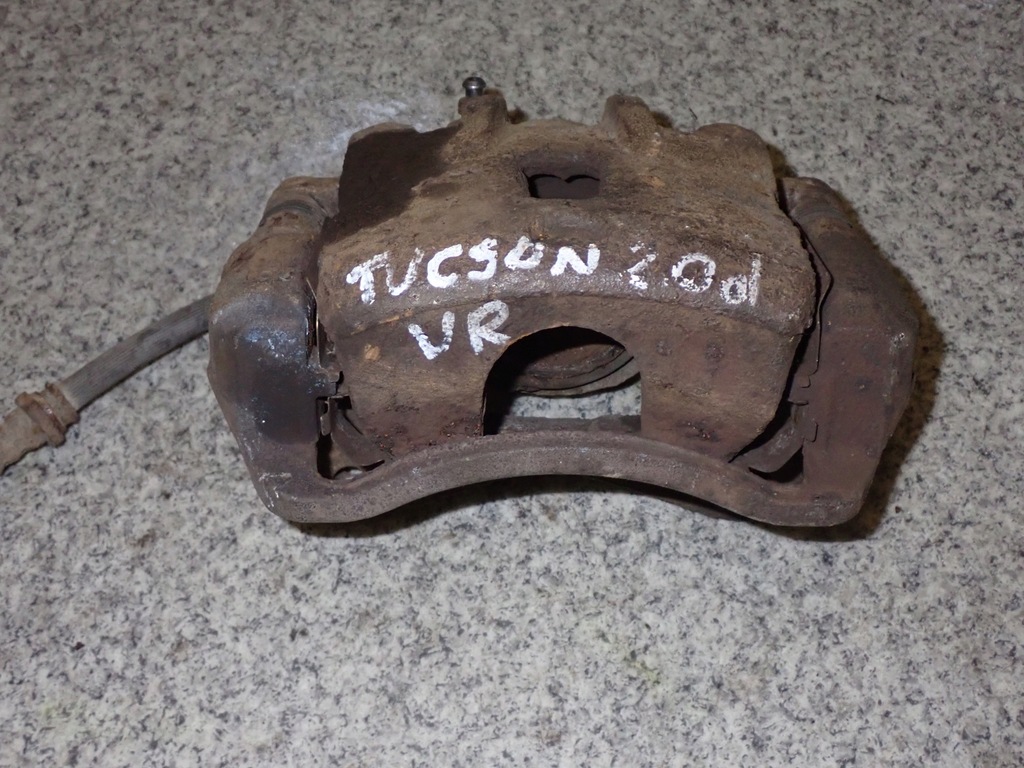 фото №1, Hyundai tucson sportage 04 - crdi суппорт передний r