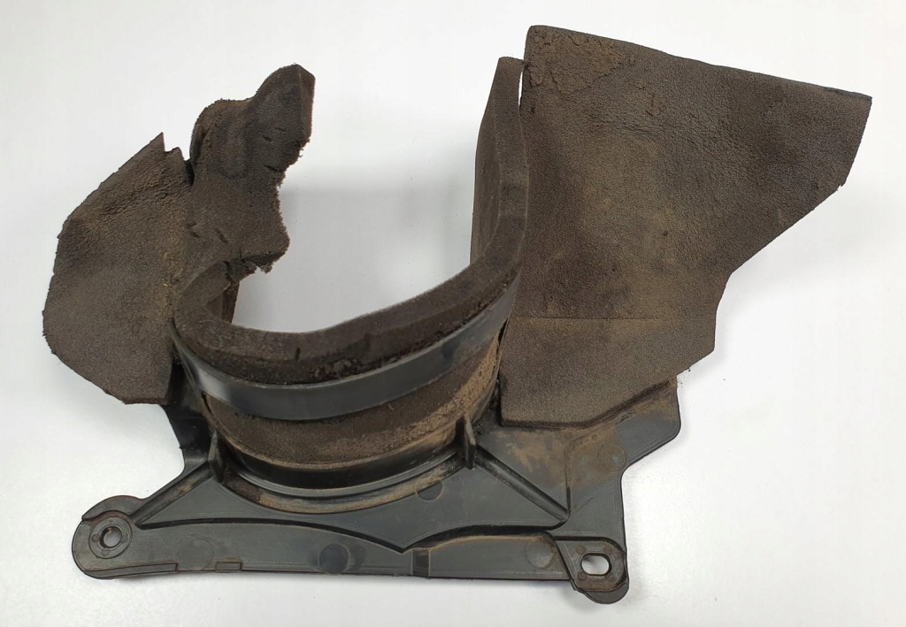 фото №1, Захист піввісь ліва audi a4 b6 2.0 fsi 8e0863187c