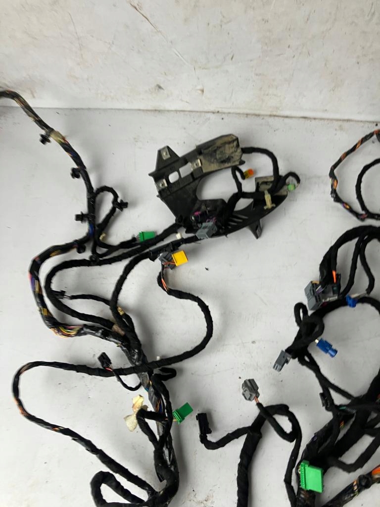 фото №5, Жгут электропроводка консоли volvo xc40