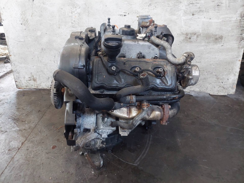 Двигатель дизель + форсунки + турбина audi a4 b6 aym 059145701f Доставка