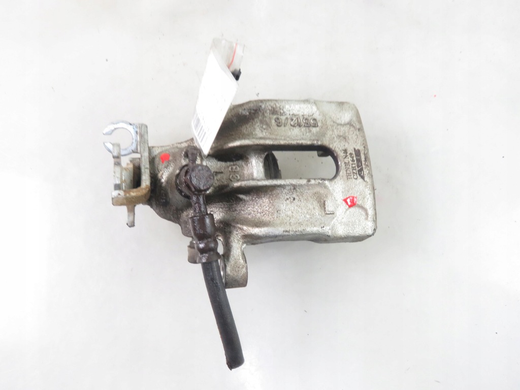 фото №1, Супорт лівий задня volvo v40 i