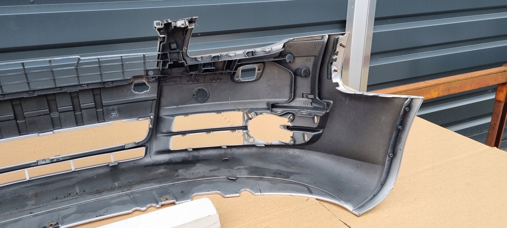 фото №10, Audi a4 b7 2004- бампер перед оригінал g188