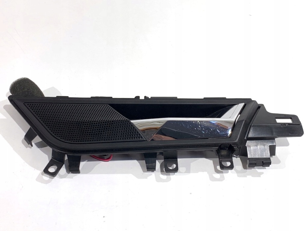 Купити Ручка внутрішня правий перед skoda rapid хетчбек 5ja837222a