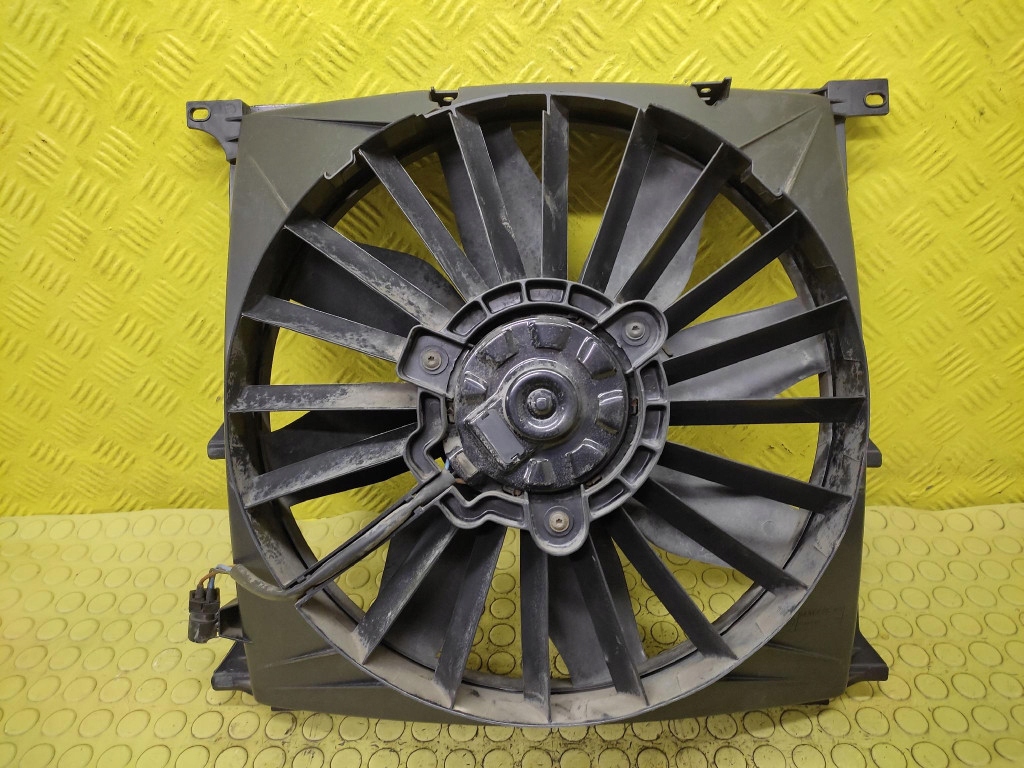 Купить Bmw e36 1.8 вентилятор радиатора