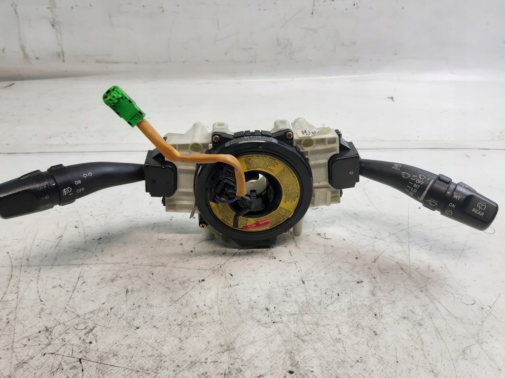 фото №1, Kia cerato i перемикач комбінований d050 стрічка подушка безпеки eu