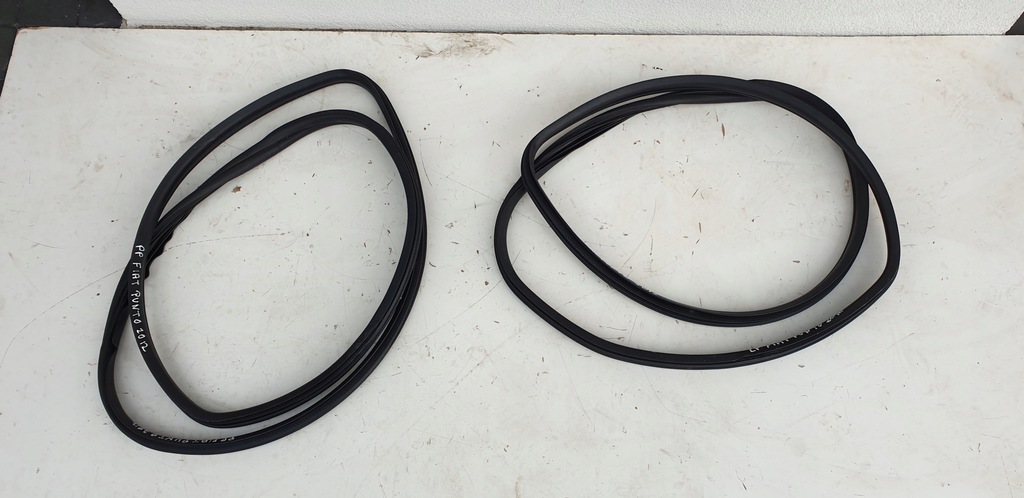 фото №1, Прокладка дверь передних fiat punto evo 2009- 5 d