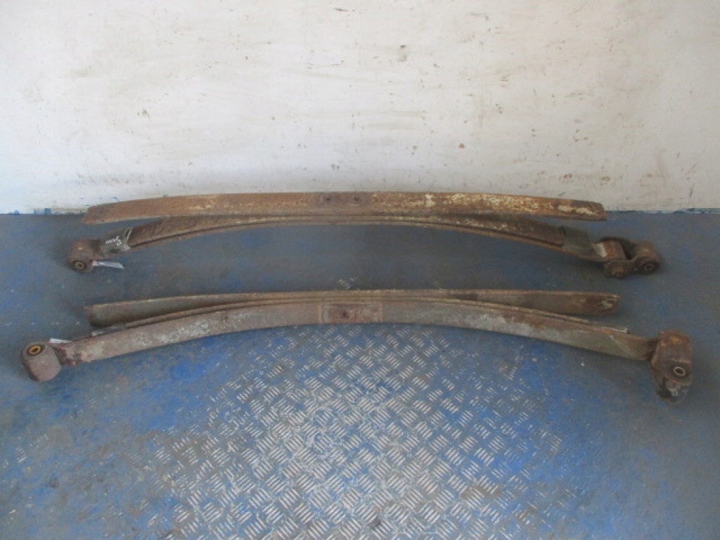 Купить Mercedes sprinter 413 рессоры 2szt pod спарка 3 piórowe