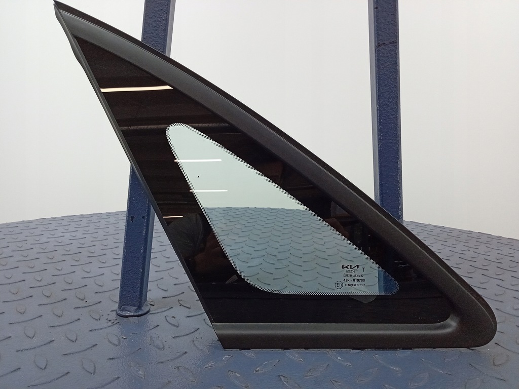 фото №1, Kia ceed iii hb скло кузовна задня ліва задня