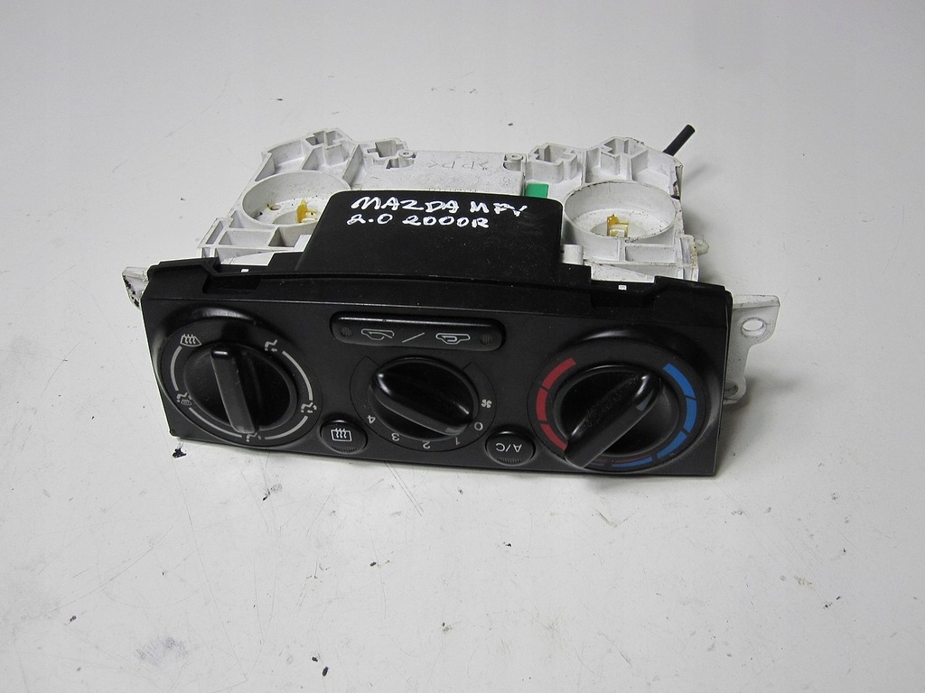 фото №11, Панель управление кондиционера mazda mpv 2000r