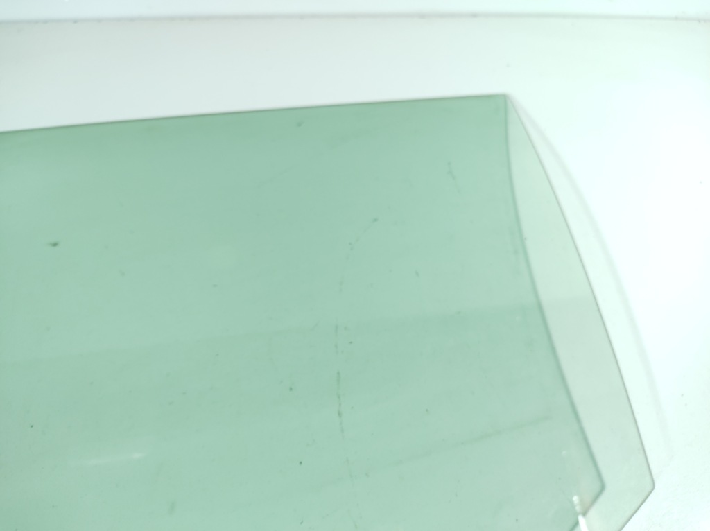 фото №4, Volvo v60 19r- стекло дверь левый задняя