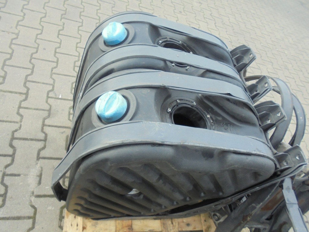 фото №1, Бак ad blue scania стандарт 1740107 з крепленнями łapami