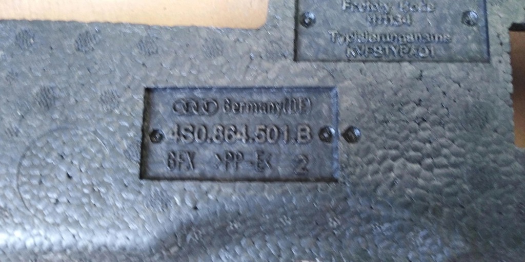 фото №4, Audi r8 4s пінополістирол піна підлога багажника 4s0864501b