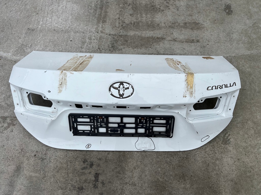 фото №1, Крышка багажника задняя задняя toyota corolla e16 2013-2019