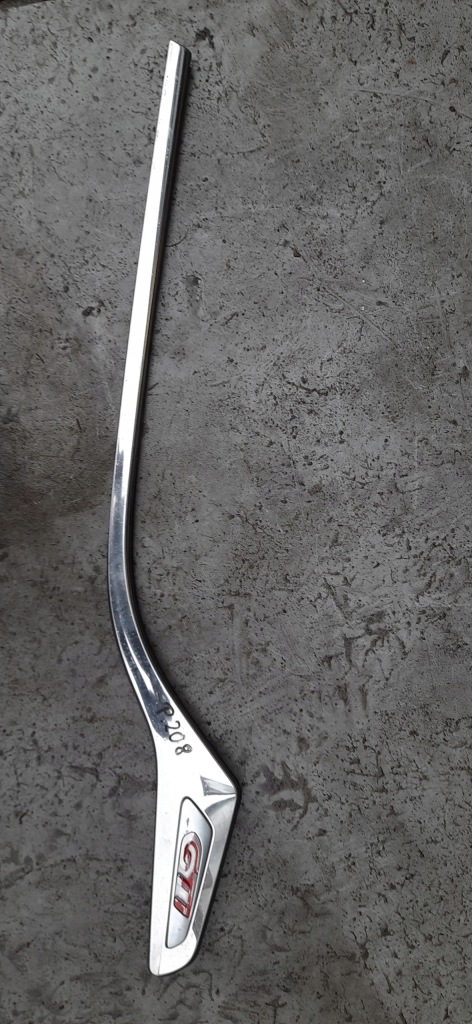 фото №8, Молдинг крыла левый задняя 208 i gti 9675024280